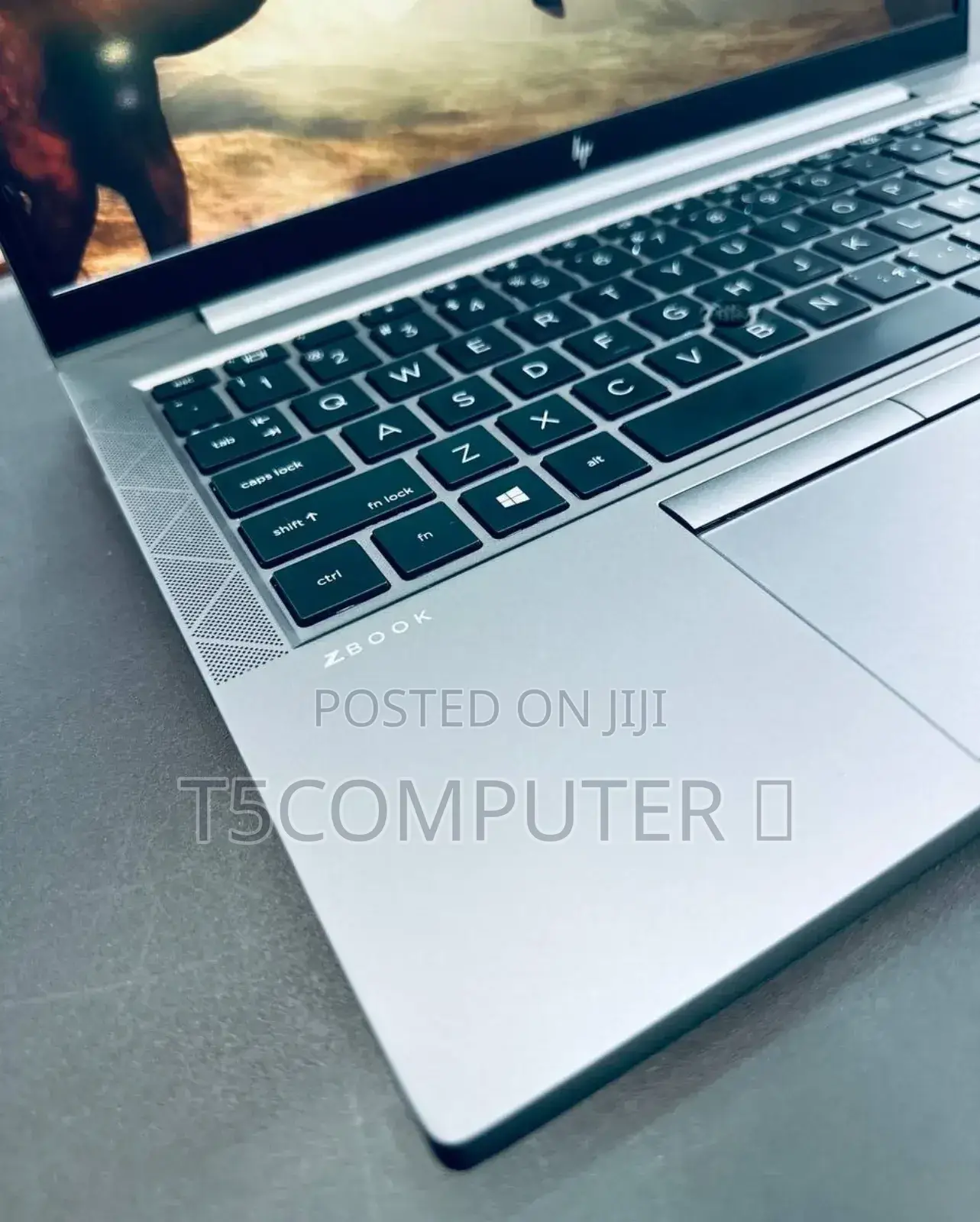 New Laptop HP ZBook Firefly 14 G7 16GB Intel Core I7 SSD 512GB