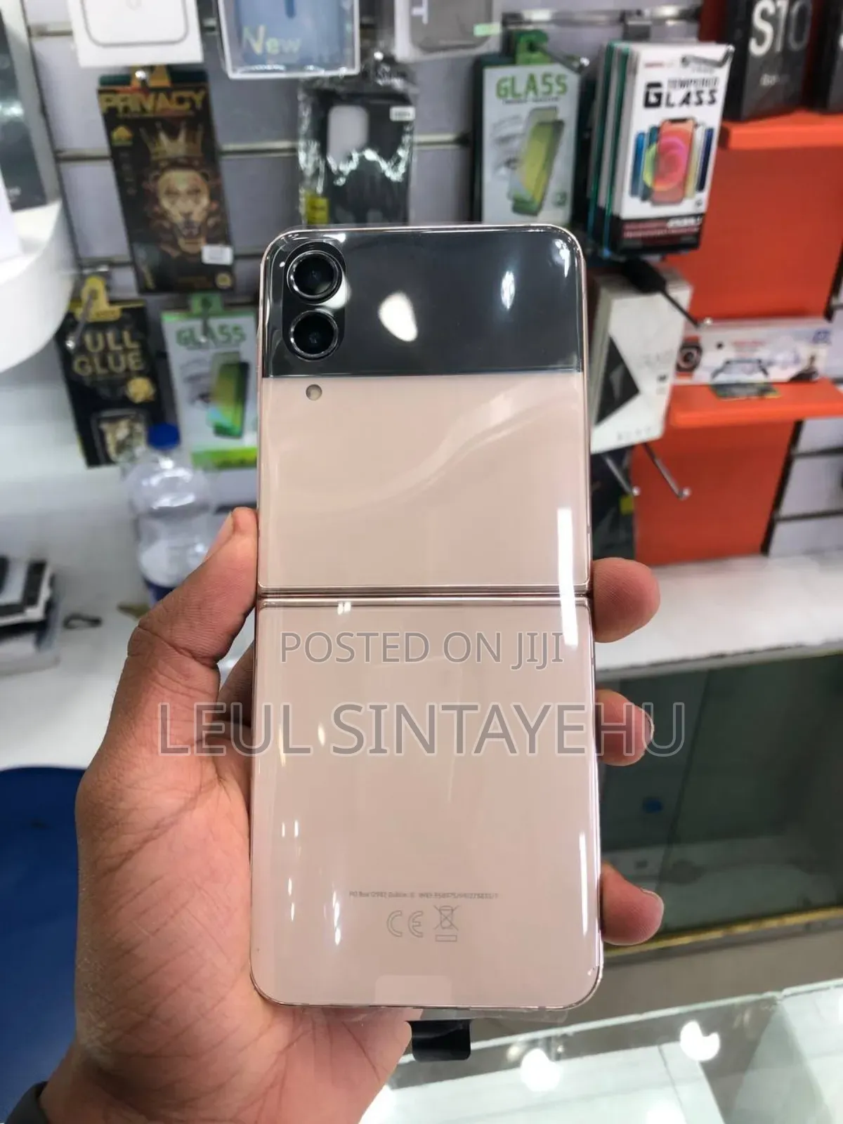 New Samsung Galaxy Z Flip4 256 GB