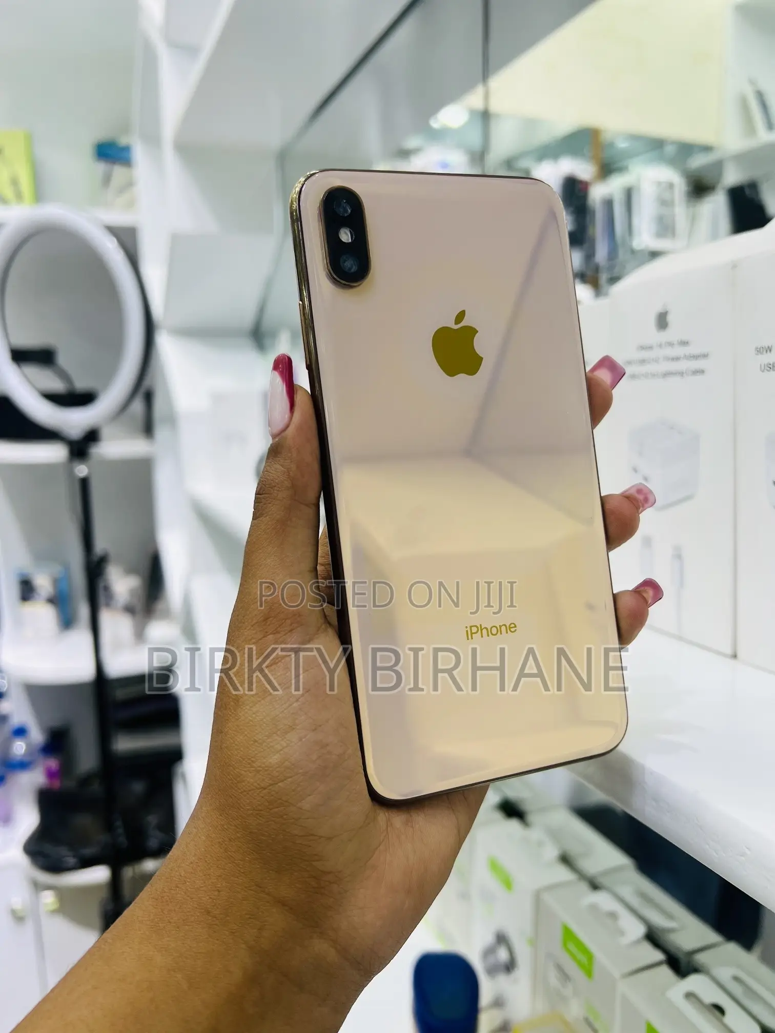 New Apple iPhone XS Max 64 GB Gold