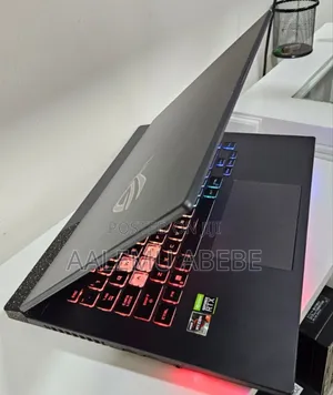 New Laptop Asus ROG Strix G15 16GB AMD Ryzen 7 SSD 1T