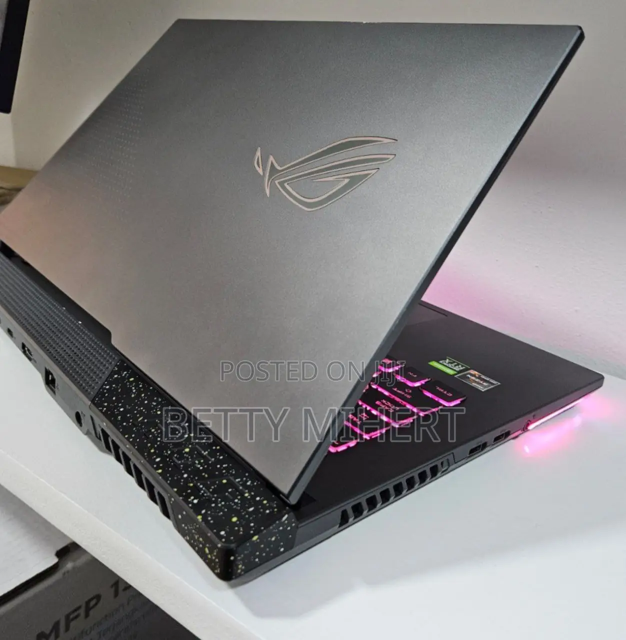 Laptop Asus ROG Strix G15 16GB Intel Core I7 SSD 1T