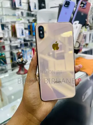 New Apple iPhone XS Max 64 GB Gold