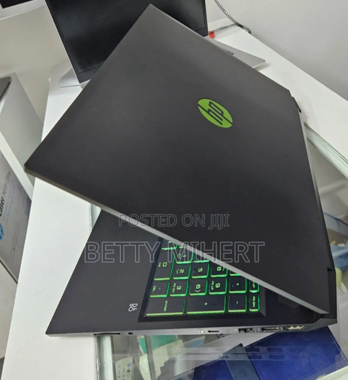 Laptop HP Pavilion 15 16GB Intel Core I5 HDD+SSD 1T