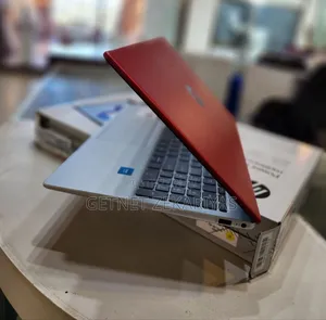 New Laptop HP Stream Notebook 4GB Intel Pentium SSD 128GB