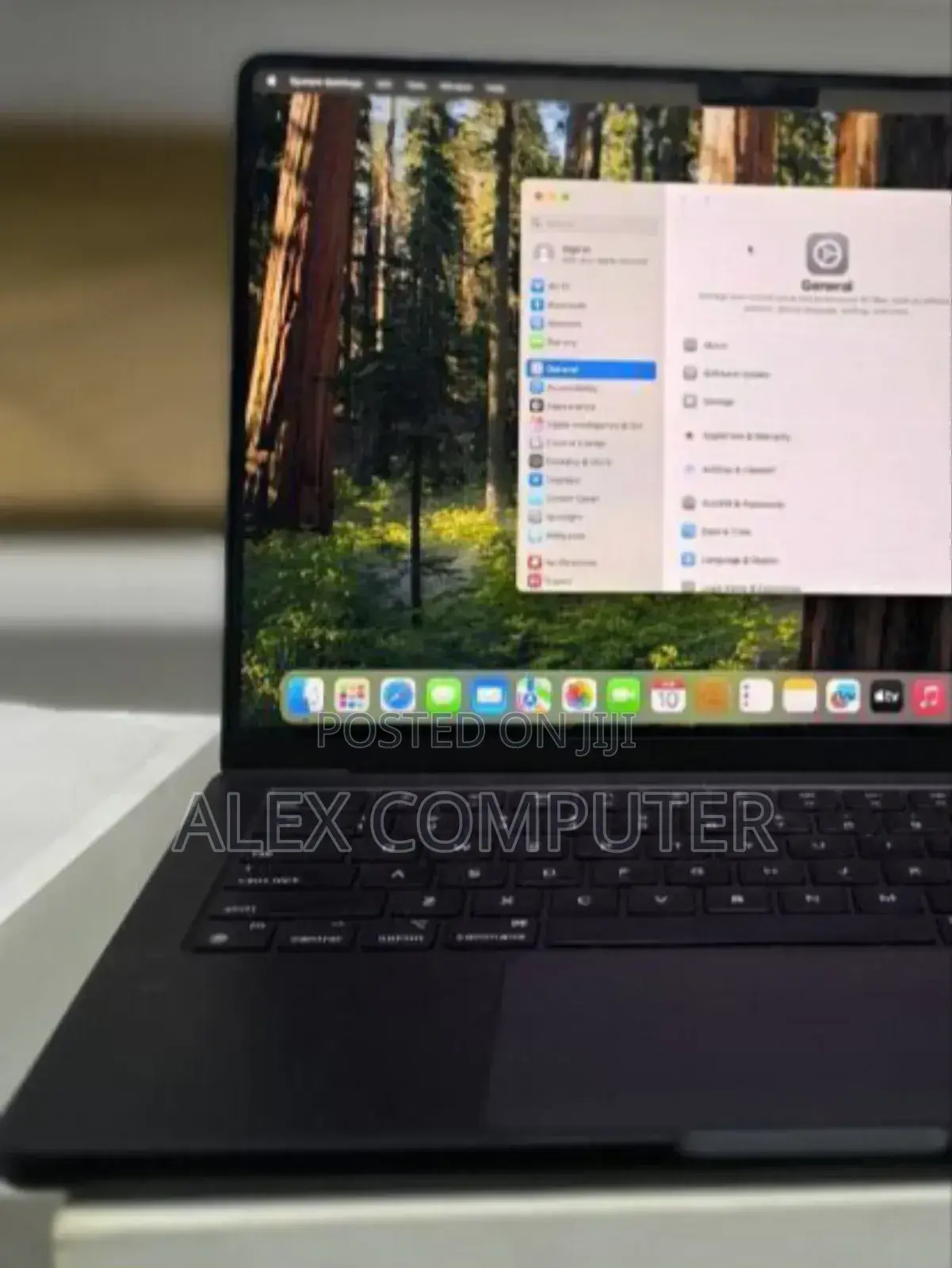 New Apple MacBook Pro 2023 M3 14-Inch 18GB Apple M3 Pro SSD 512GB