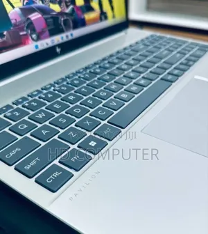 New Laptop HP Pavilion 17 16GB Intel Core I7 SSD 1T