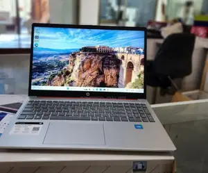 New Laptop HP Stream Notebook 4GB Intel Pentium SSD 128GB
