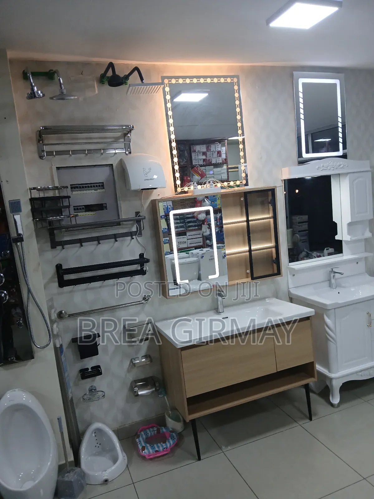 Cabinet 1meter With Led Light Imported W