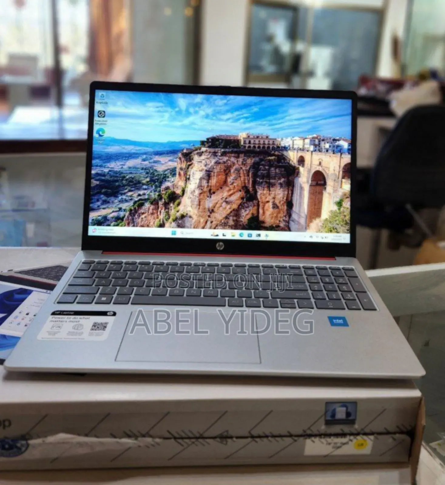 New Laptop HP Stream Notebook 4GB SSD 128GB