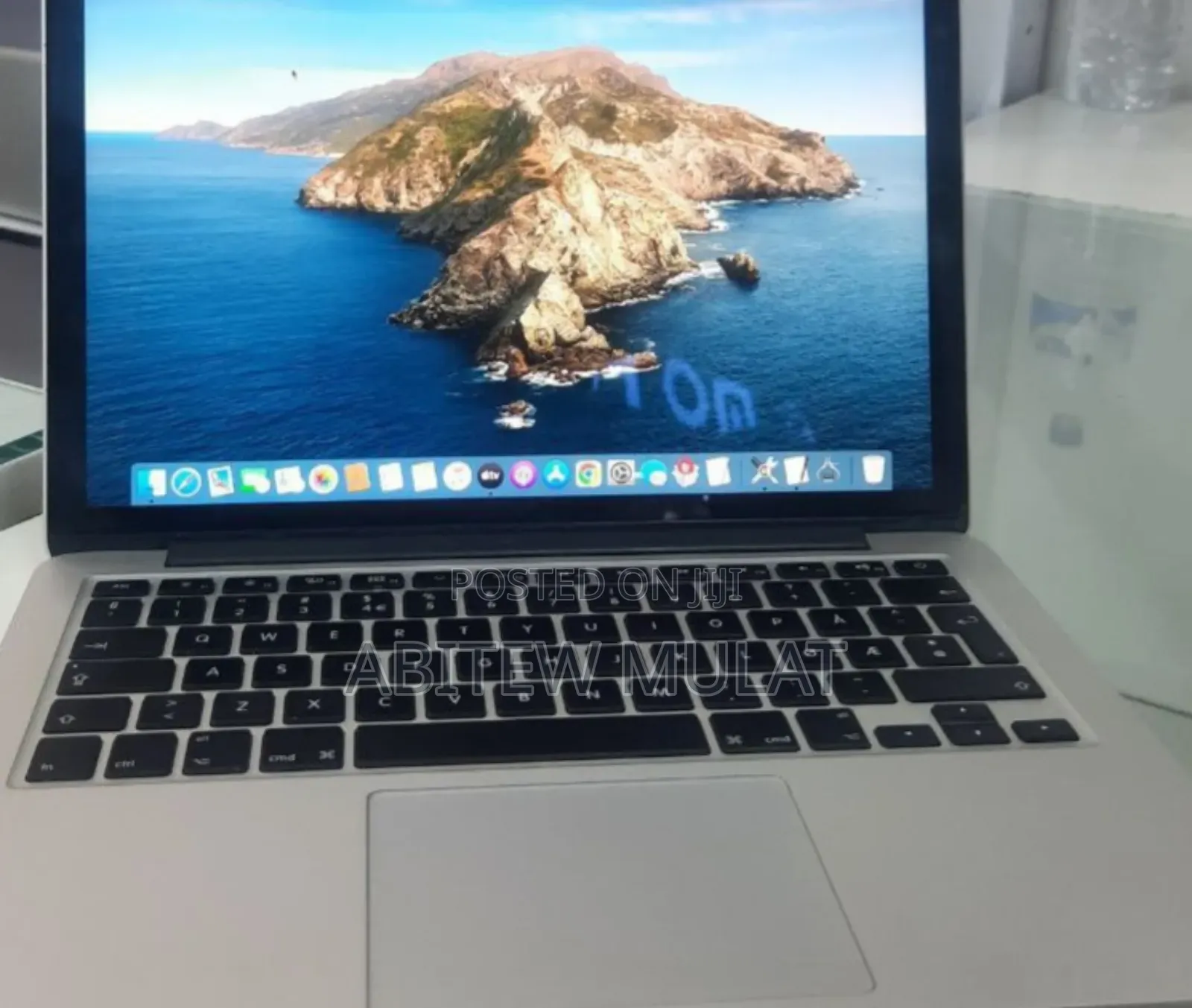 New Laptop Apple MacBook Pro 2015 8GB Intel Core I5 SSD 128GB