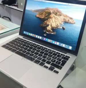 New Laptop Apple MacBook Pro 2015 8GB Intel Core I5 SSD 128GB