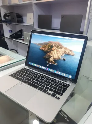 Photo - New Laptop Apple MacBook Pro 2015 8GB Intel Core I5 SSD 128GB