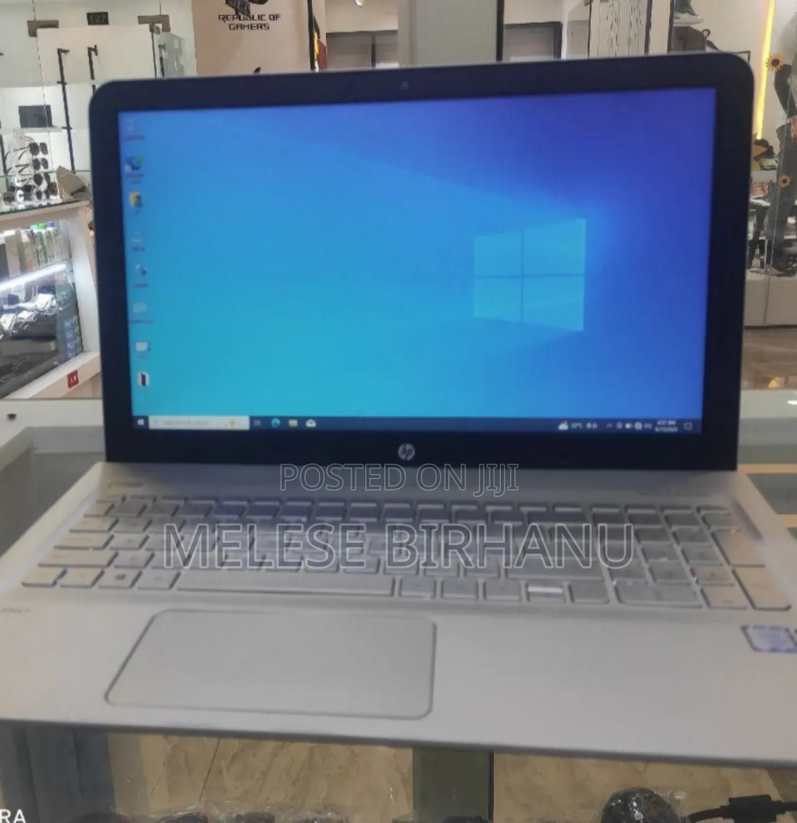 New Laptop HP Envy 15 8GB Intel Core I5 HDD+SSD 500GB