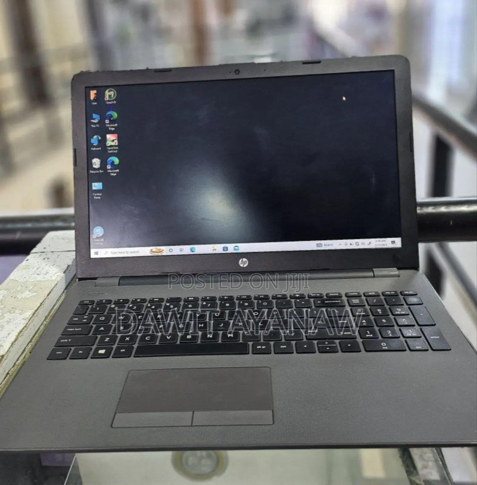 New Laptop HP Stream Notebook 8GB Intel Core I5 HDD 1T