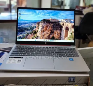 New Laptop HP Stream Notebook 4GB Intel Core 2 Quad SSD 128GB