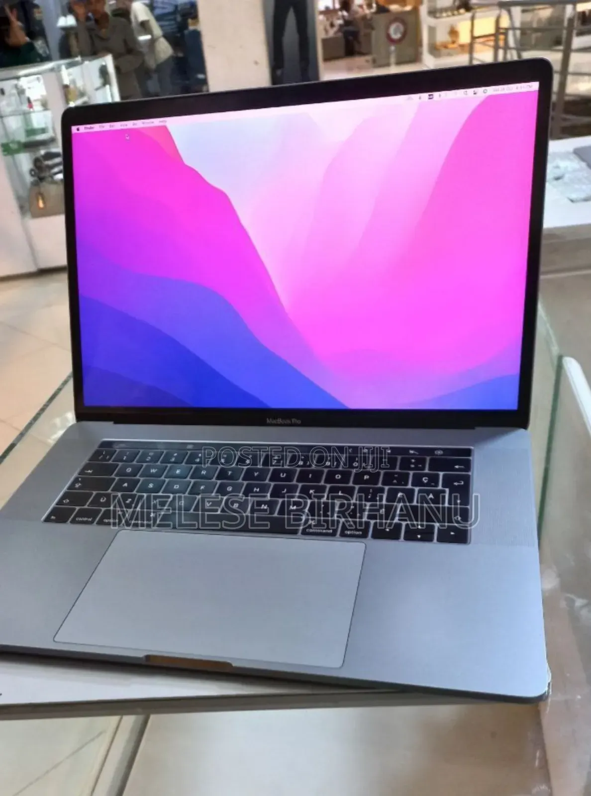 New Laptop Apple MacBook Pro 2016 16GB Intel Core I7 SSD 512GB