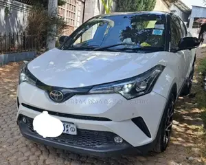 Toyota C-HR 2021 White