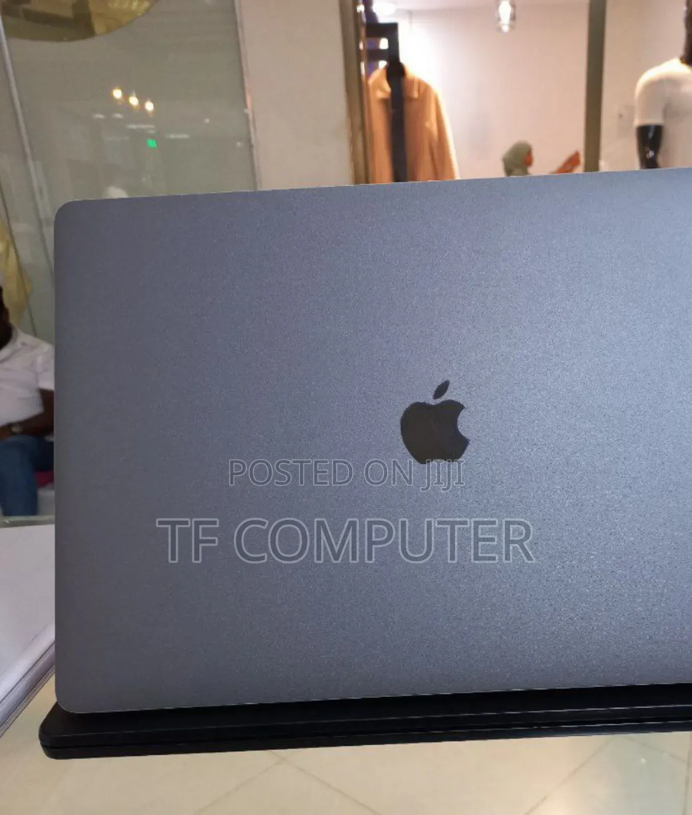 New Laptop Apple MacBook Pro 2016 16GB Intel Core I7 SSD 512GB