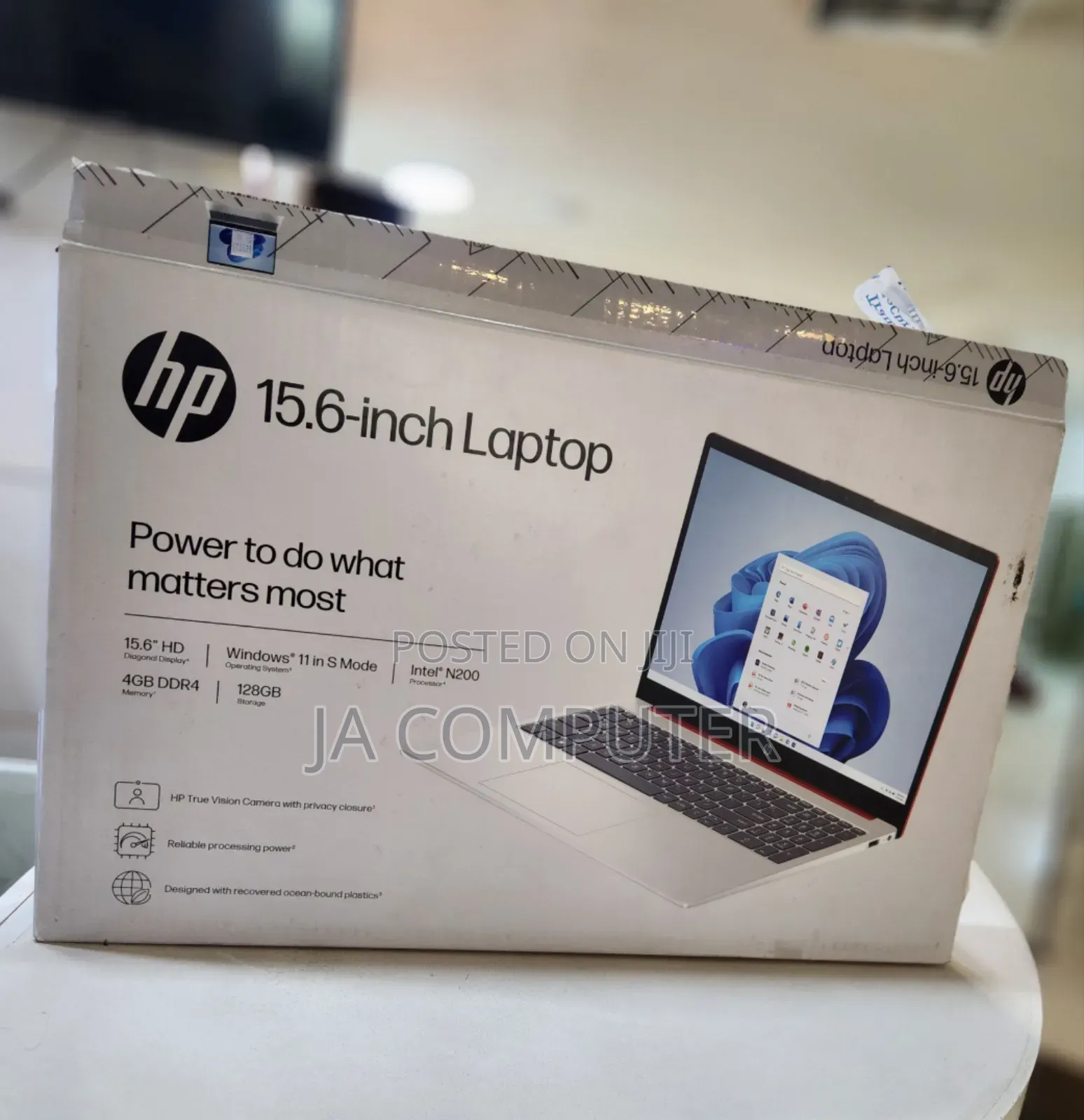 New Laptop HP Stream Notebook 4GB Intel Celeron SSD 128GB