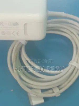 Photo - Apple T Type Charger