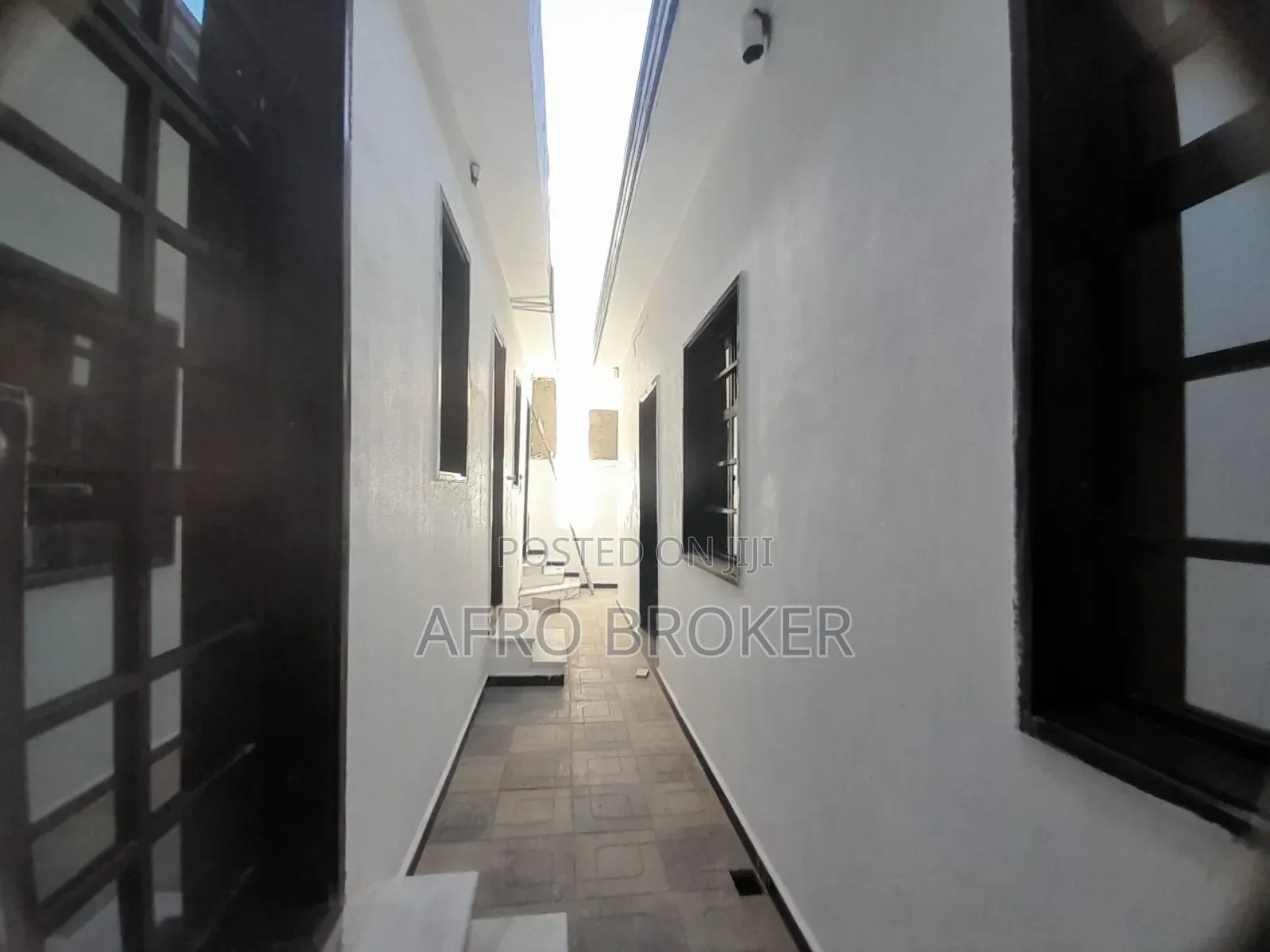 Furnished 6bdrm Villa in Kality, Akaky Kaliti for sale