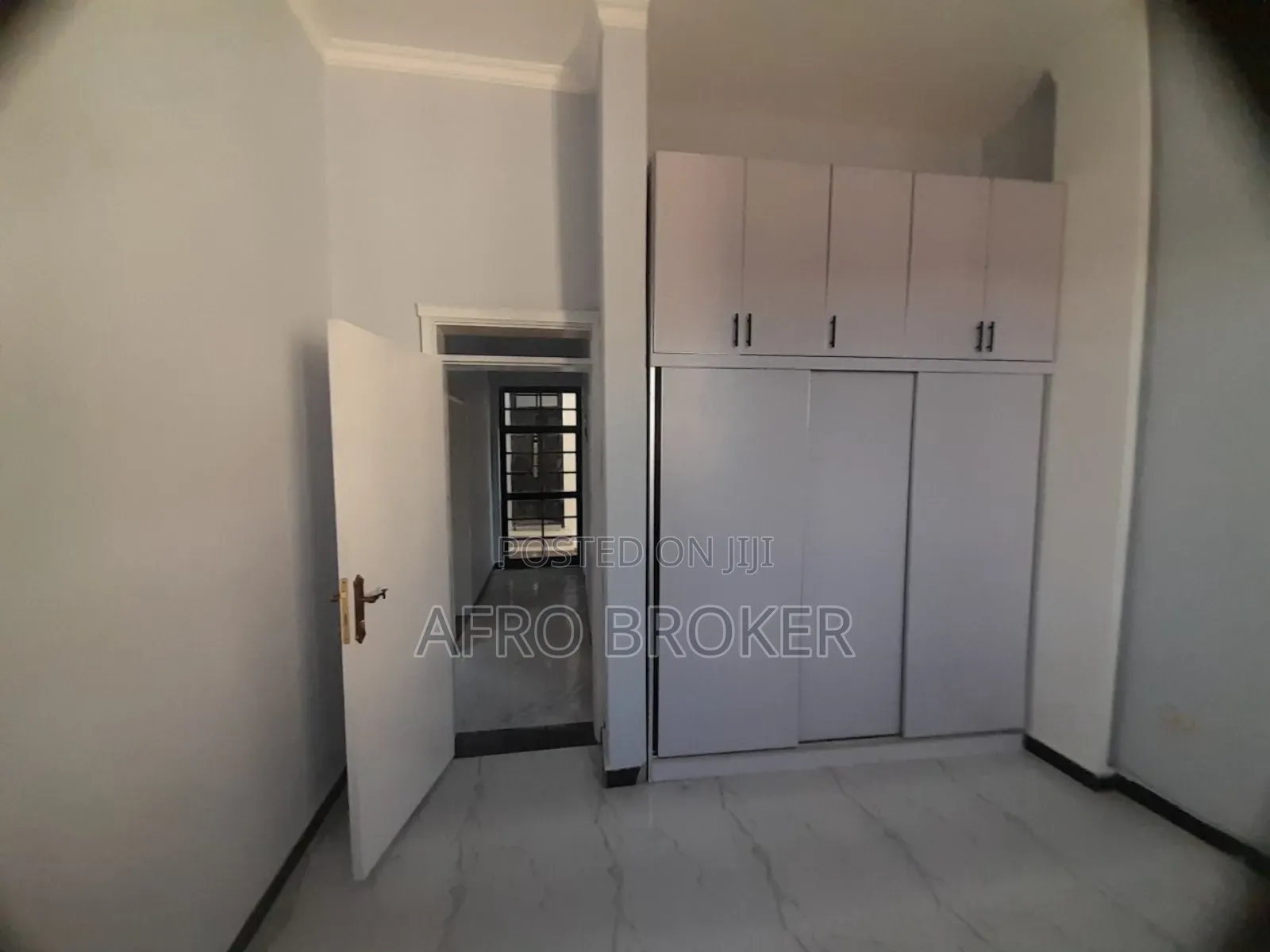 Furnished 6bdrm Villa in Kality, Akaky Kaliti for sale