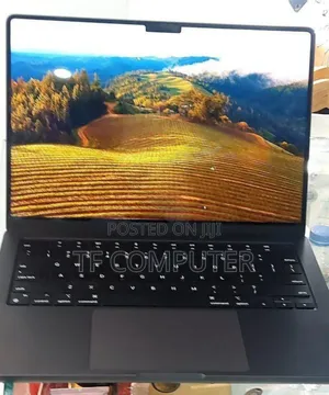 New Apple MacBook Pro 2023 M3 14-Inch 18GB Apple M3 Pro SSD 512GB