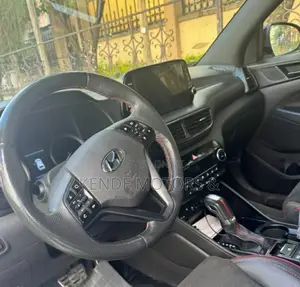 Hyundai Tucson Sport FWD 2020 Gray