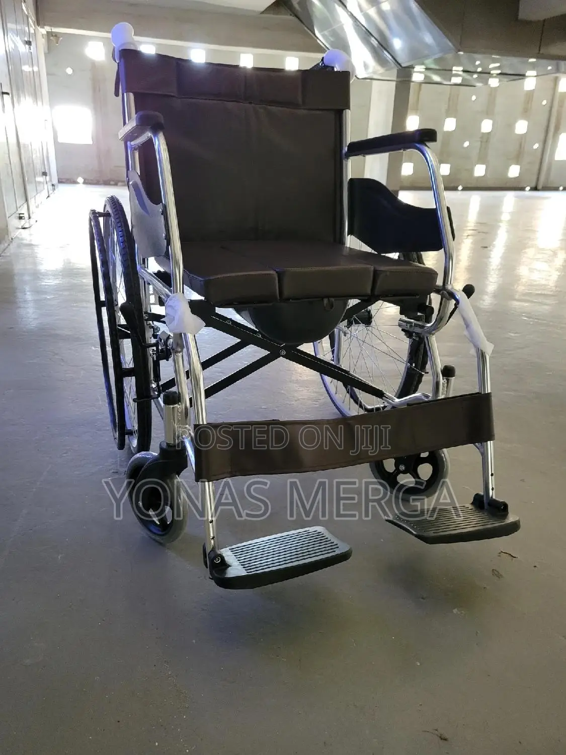 Toilet Wheelchair፪€ዊልቼር~Lockable,Good Stability,Rest Assured