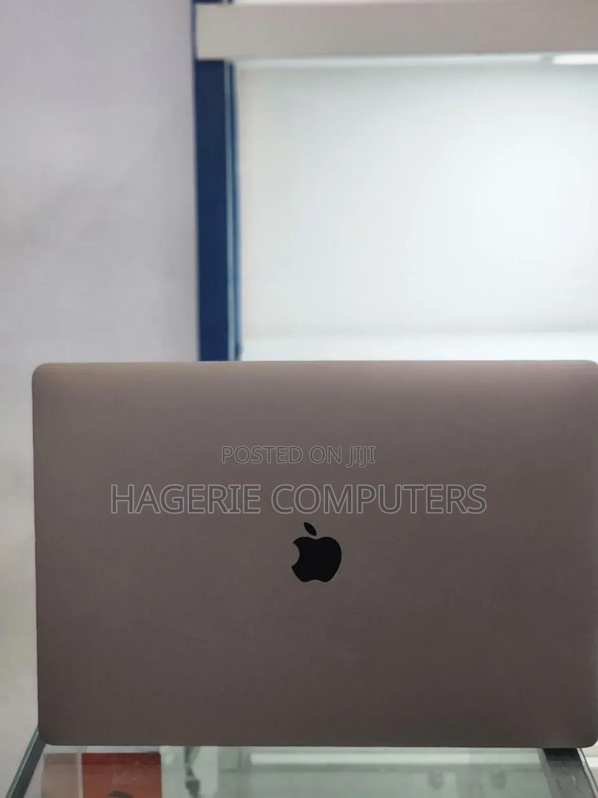 New Laptop Apple MacBook 2019 16GB Intel Core I9 SSD 1T
