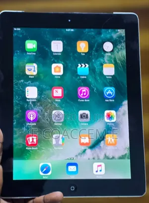 Photo - Apple iPad 9.7 16 GB Silver