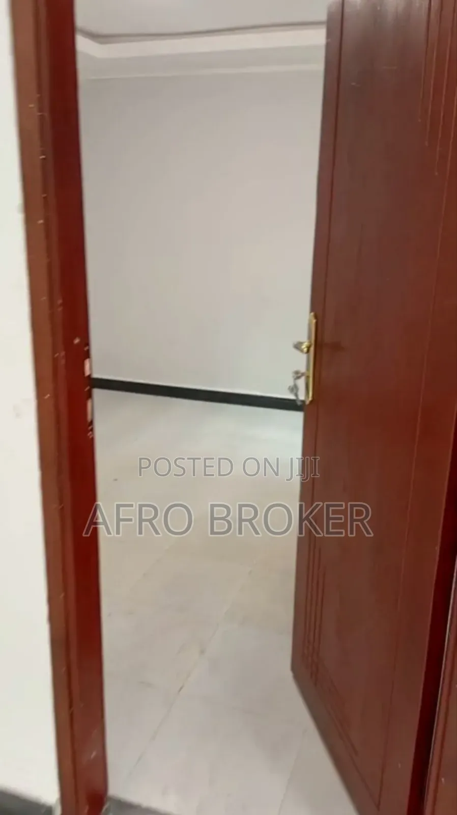 Furnished 3bdrm Condo in Koye Feche, Nifas Silk-Lafto for sale