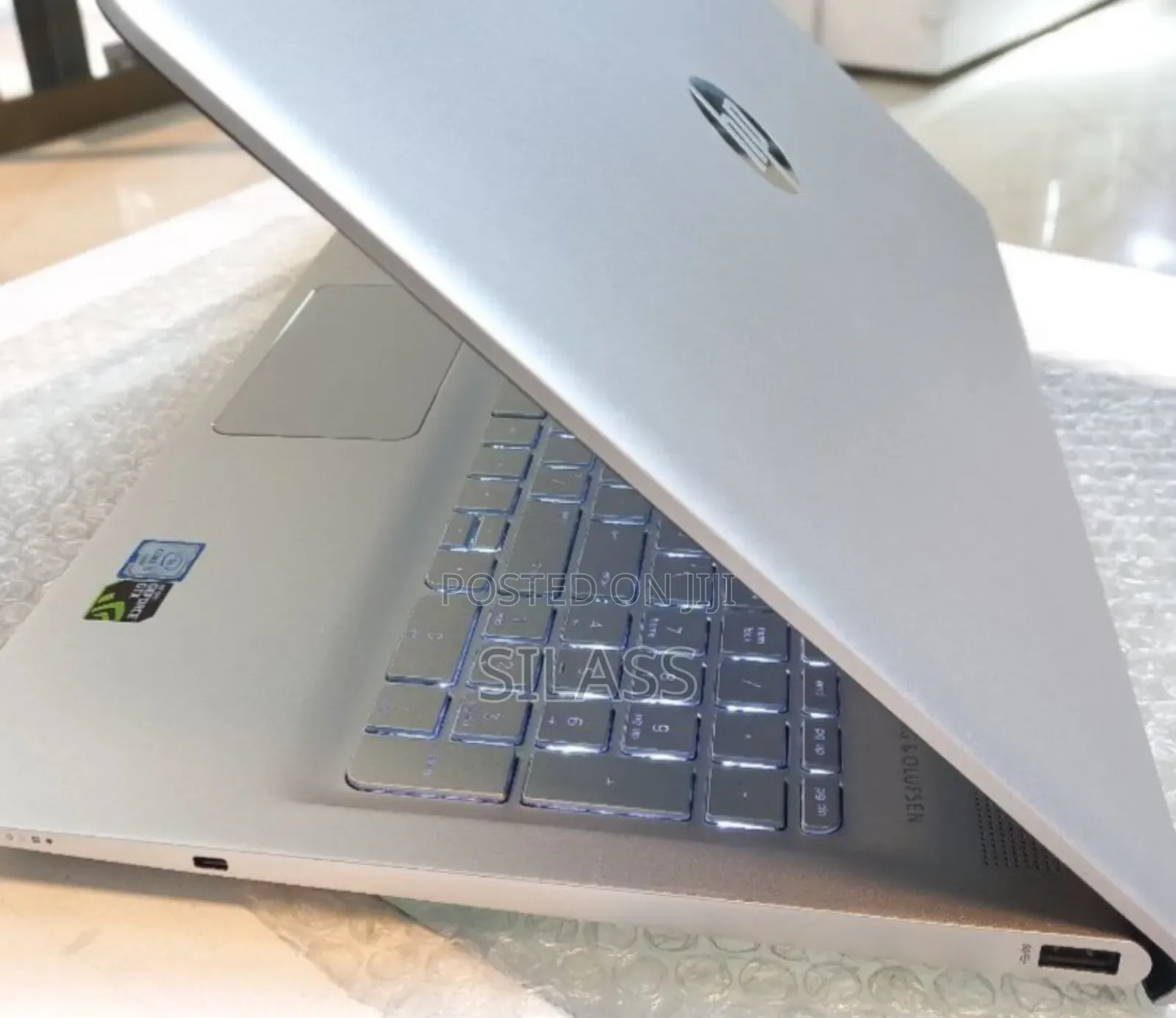 New Laptop HP Pavilion 15 8GB Intel Core I5 HDD+SSD 512GB