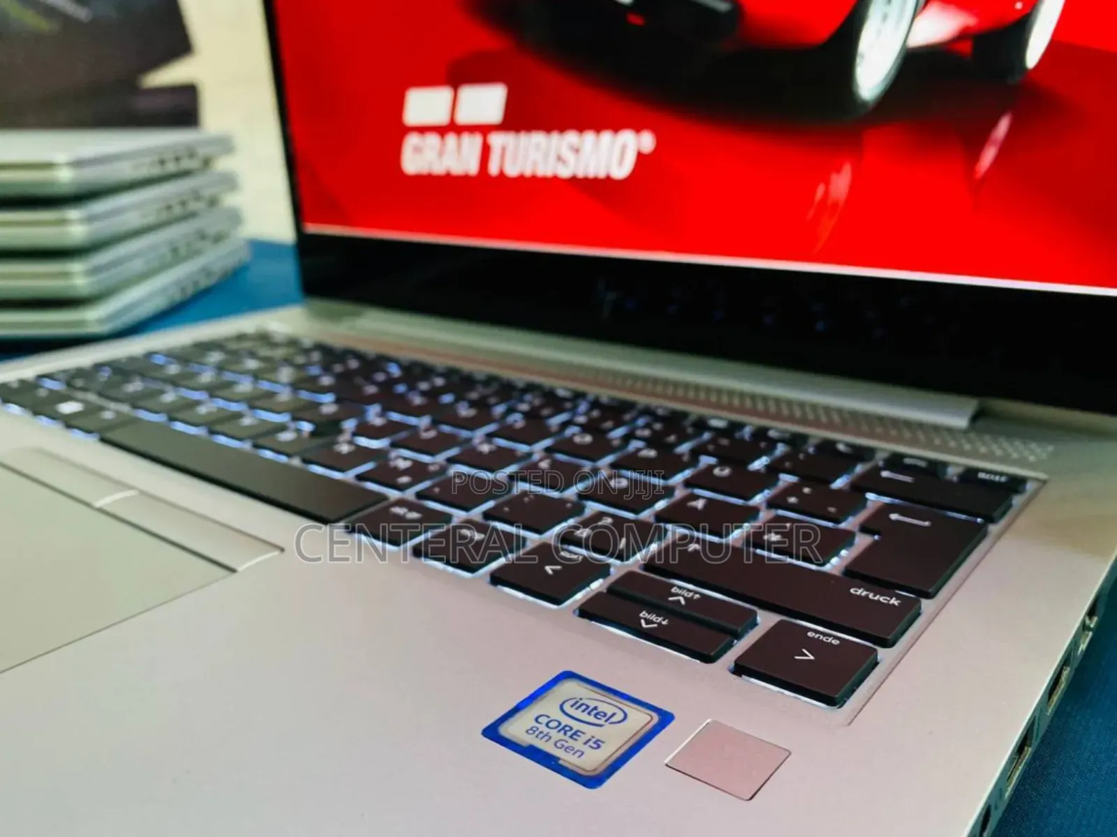 New Laptop HP EliteBook 830 16GB Intel Core I5 SSD 512GB