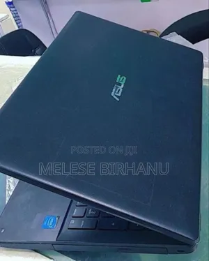 Laptop Asus 1015E 8GB Intel Celeron HDD 500GB