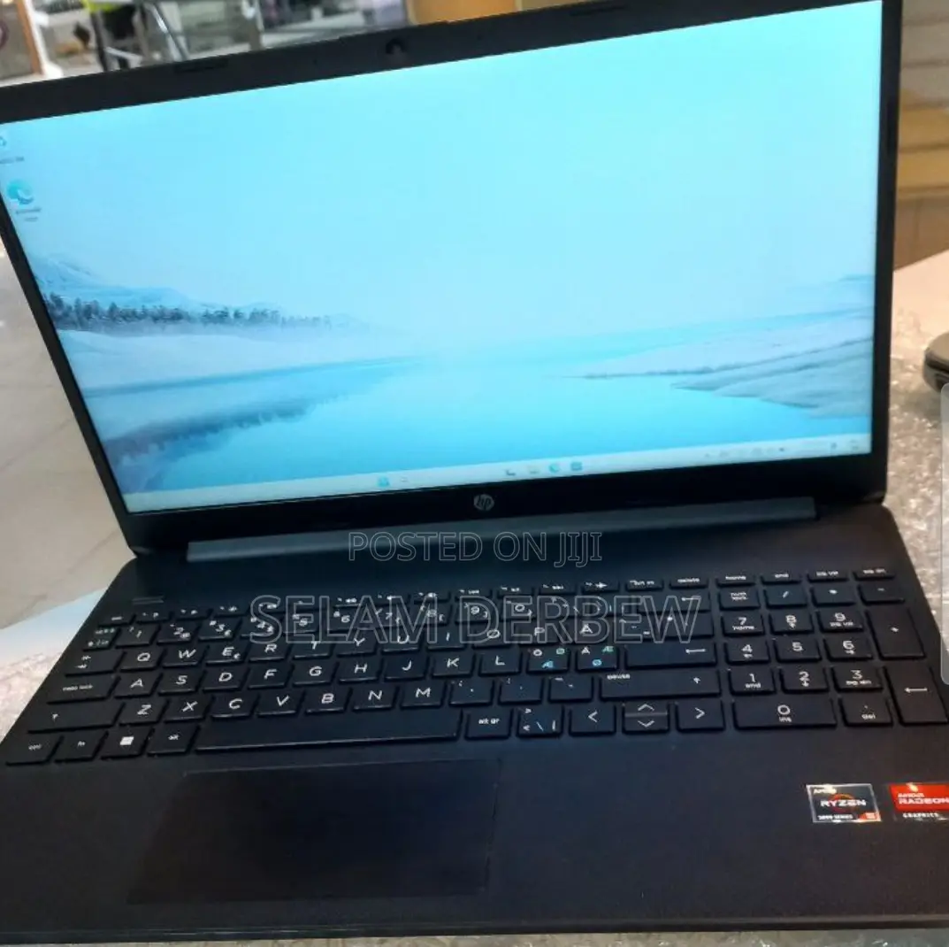 New Laptop HP Stream Notebook 8GB AMD Ryzen 5 SSD 512GB