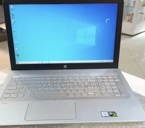 New Laptop HP Envy 15 8GB Intel Core I5 HDD+SSD 500GB