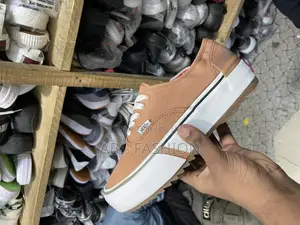 Photo - Vans Orignal