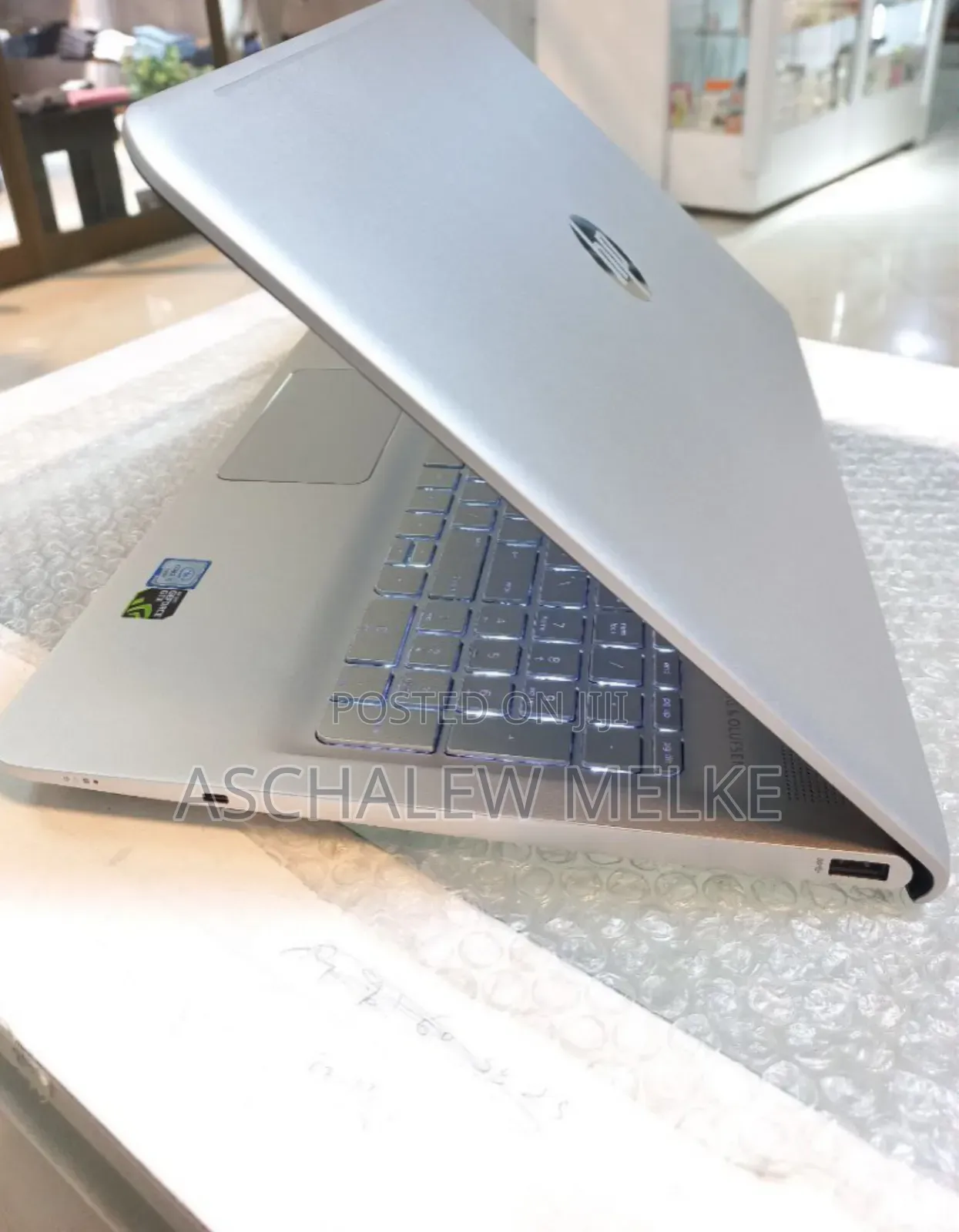 New Laptop HP Envy 15 8GB Intel Core I5 HDD+SSD 500GB