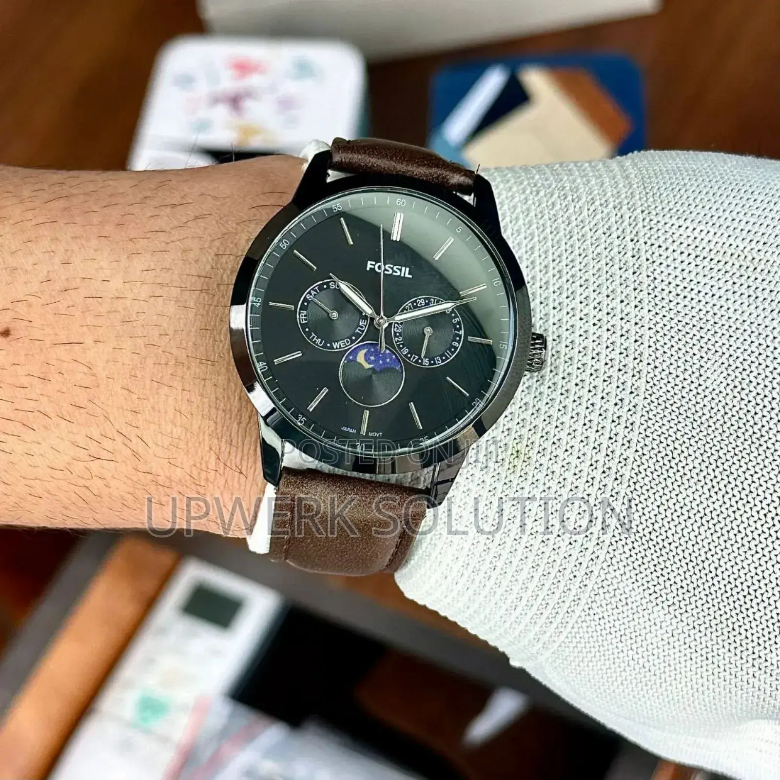 * Fossil * Neutra Minimalist