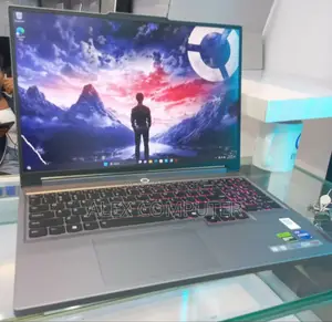 New Laptop Lenovo Legion 5 16GB Intel Core I7 SSD 1T