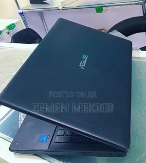 New Laptop Asus 4GB Intel Xeon HDD 500GB