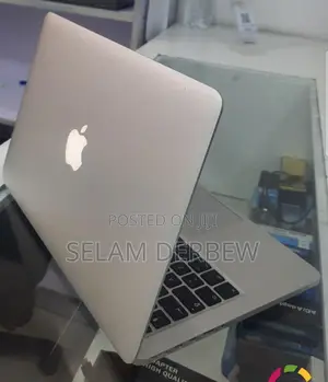 Photo - Laptop Apple MacBook Pro 2015 8GB Intel Core I5 SSD 128GB