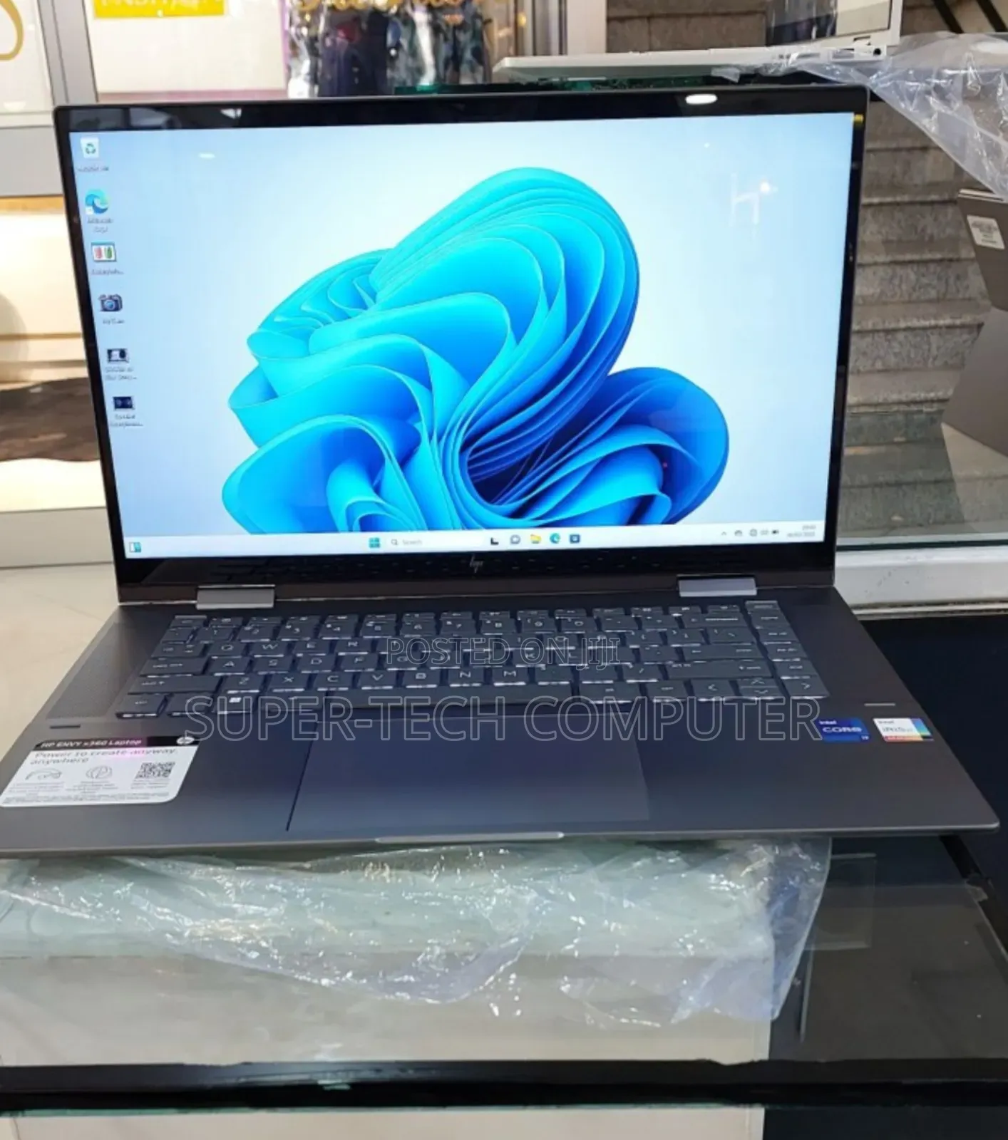 New Laptop HP Envy X360 16GB Intel Core I7 SSD 1T