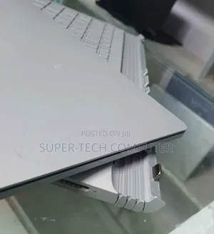 New Laptop Microsoft Surface Book 3 16GB Intel Core I7 SSD 256GB