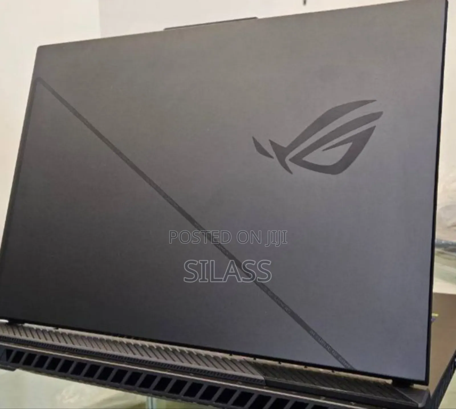 New Laptop Asus ROG Strix G15 16GB Intel Core I9 SSD 1T