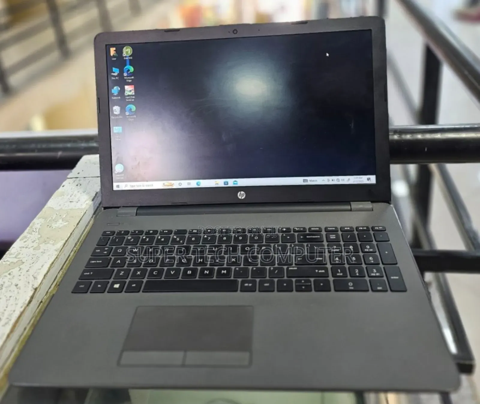 New Laptop HP Stream Notebook 8GB Intel Core I5 HDD 1T