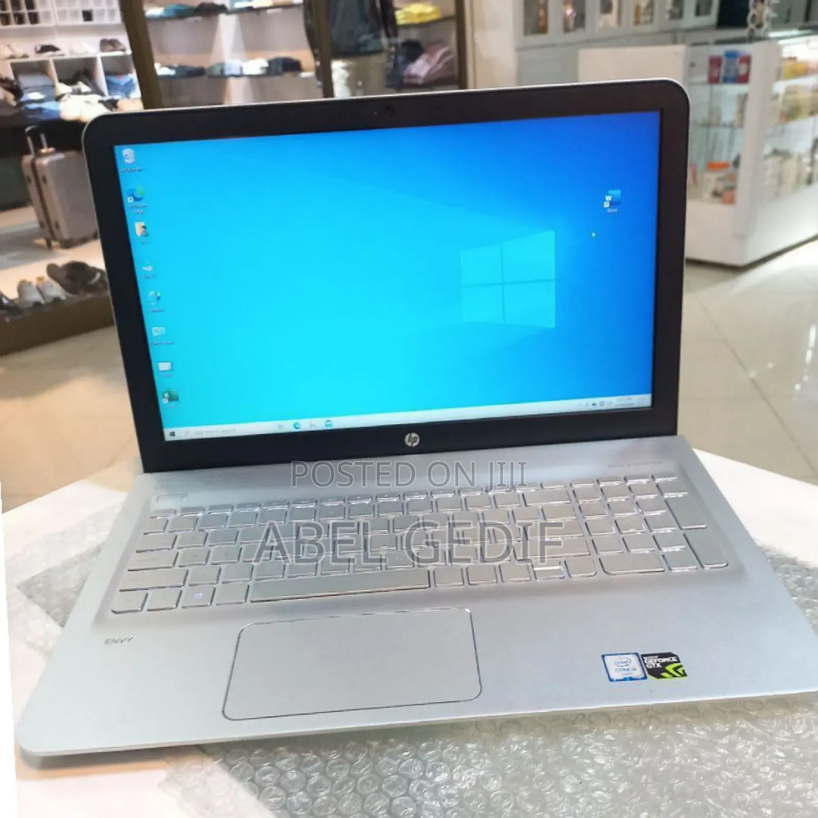 New Laptop HP Envy 15 8GB Intel Core I5 SSD 512GB