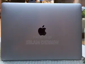 New Laptop Apple MacBook Pro 2017 8GB Intel Core I5 SSD 256GB