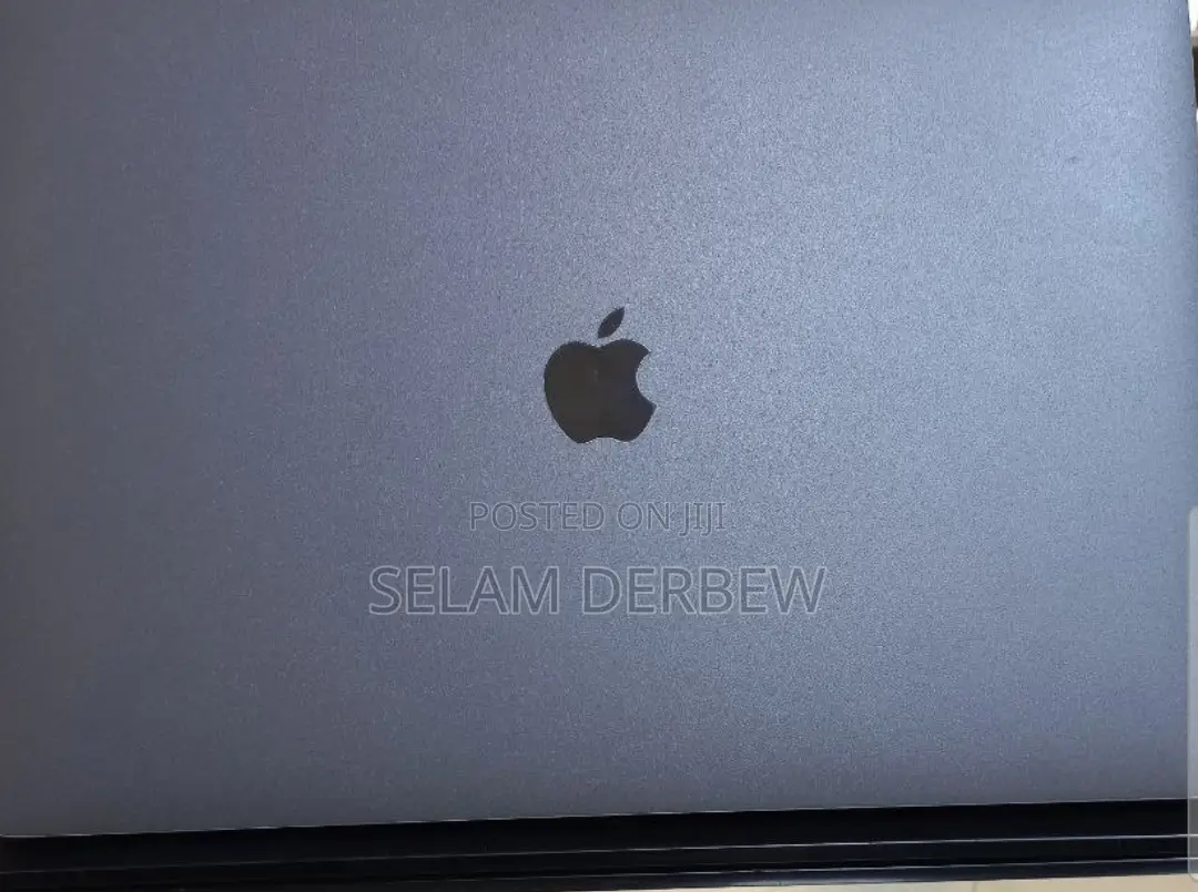 New Laptop Apple MacBook Pro 2016 16GB Intel Core I7 SSD 512GB